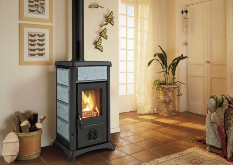 wood-burning-stove-la-nordica-gemma-stone-1